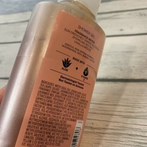 New Sunkissed Shower Gel, 10 Oz! Bath & Body Works Vitamin E And Aloe Body wash - Picture 9 of 10